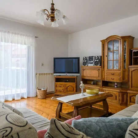 Hébergement de vacances Viktori Rovinjsko Selo