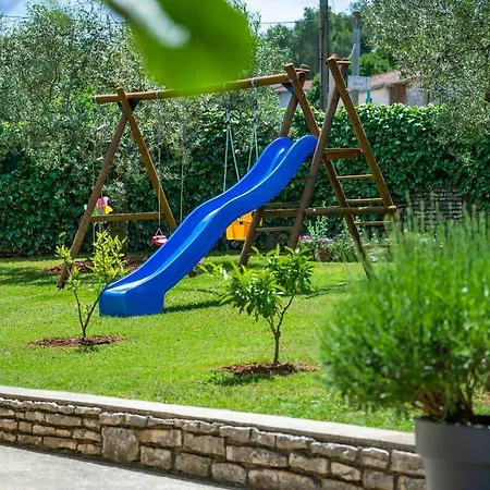 Viktori Holiday home