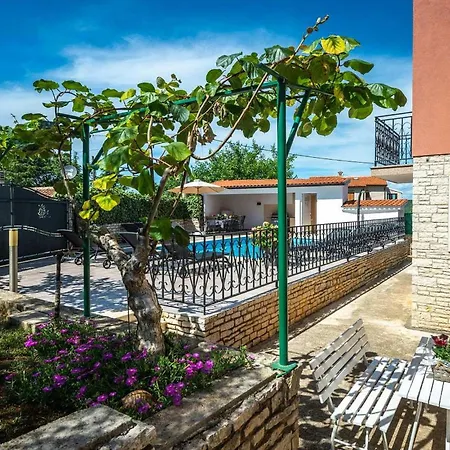 Holiday home Viktori Rovinj