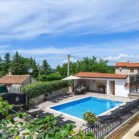 Holiday home Viktori Rovinj